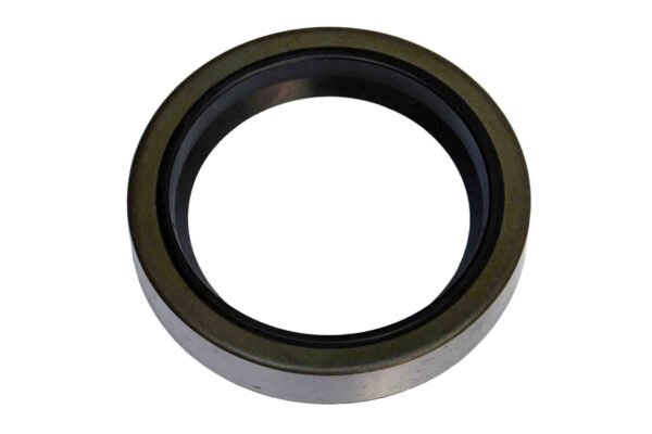 REAR WHEEL SEAL SMALL MF240 (RUBBER) KPR